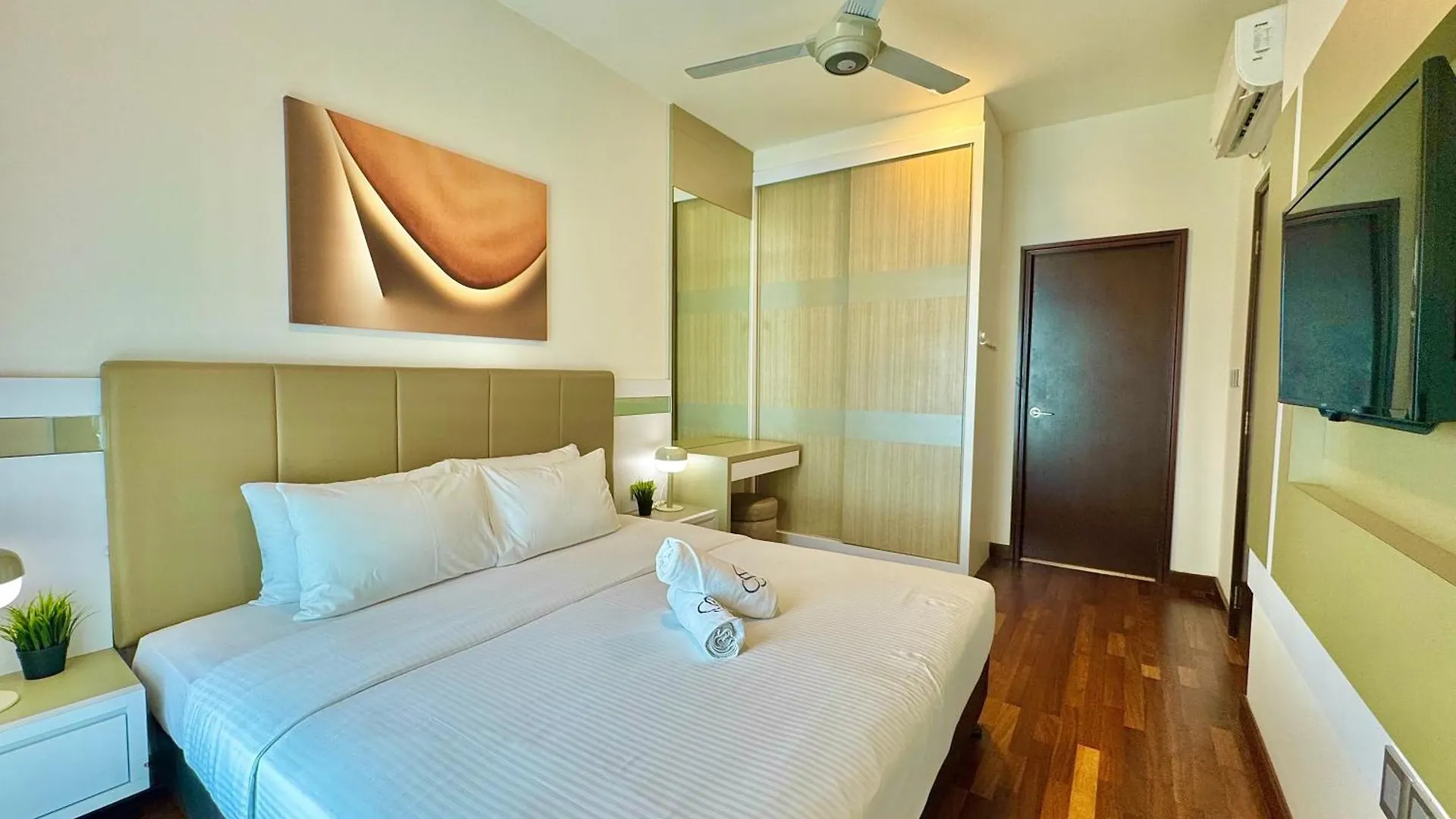 Paragon Suites Ciq By Stayrene Johor Bahru Appartement